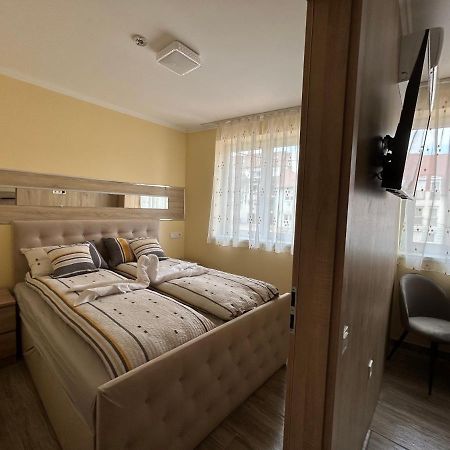 Harmony Apartments エゲル エクステリア 写真