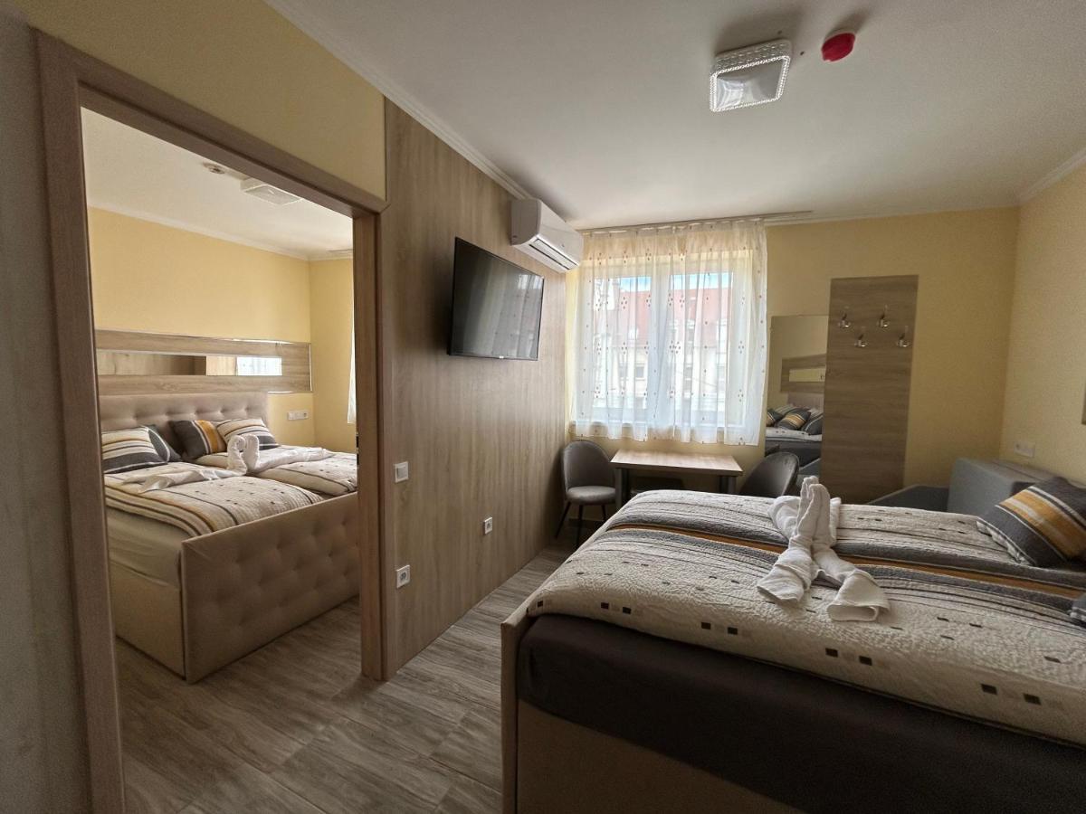 Harmony Apartments エゲル エクステリア 写真
